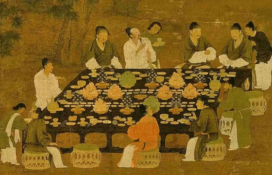 Unusual Customs in Ancient Chinese 